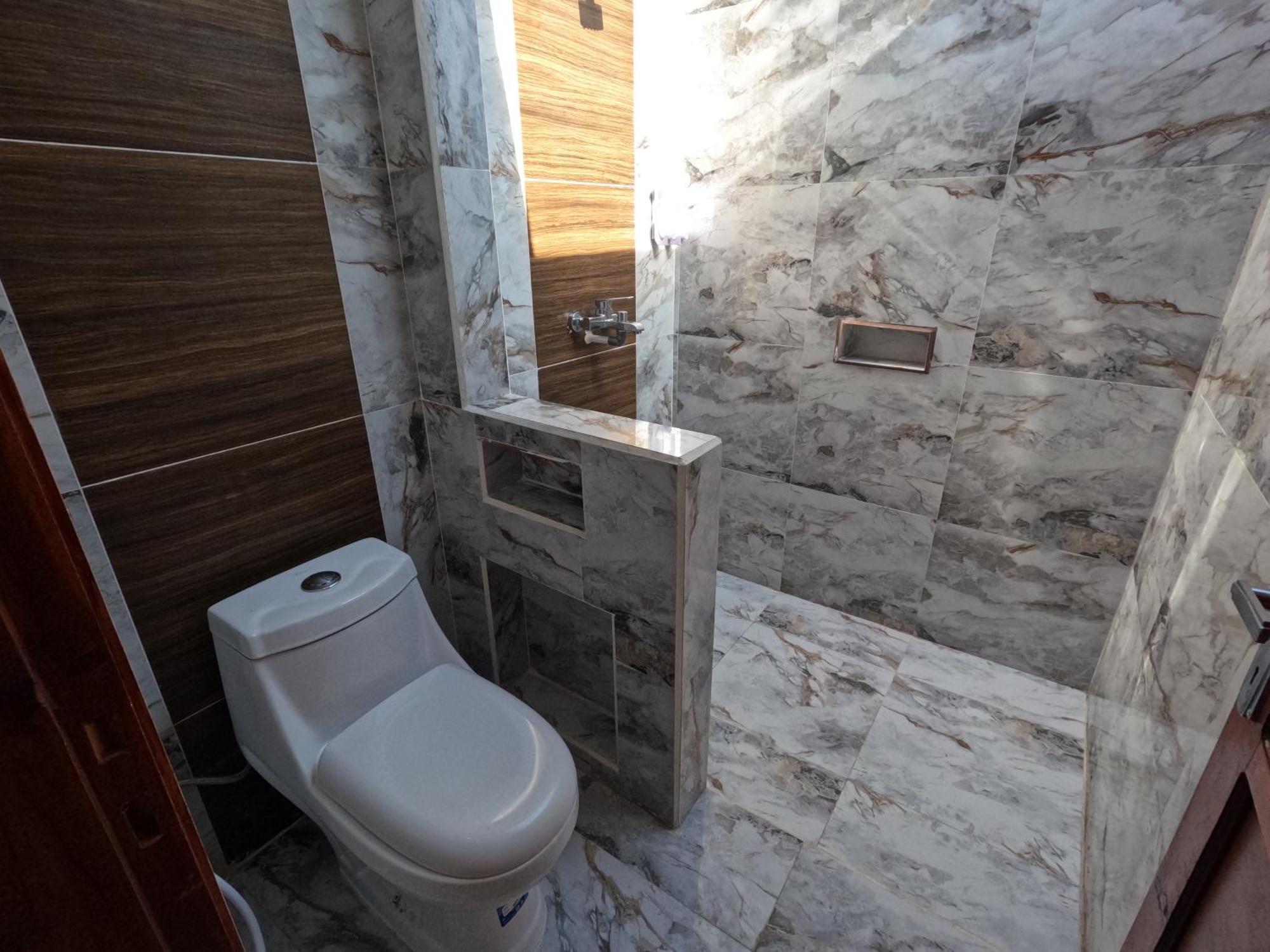 Maryan Moyo Bungalows & Resto Moyo Island Экстерьер фото